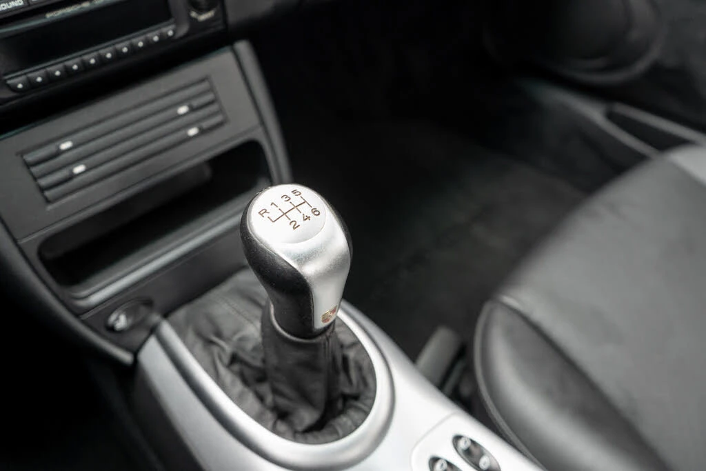 2003 Porsche 996 Carrera 4S - Image 16 of 31