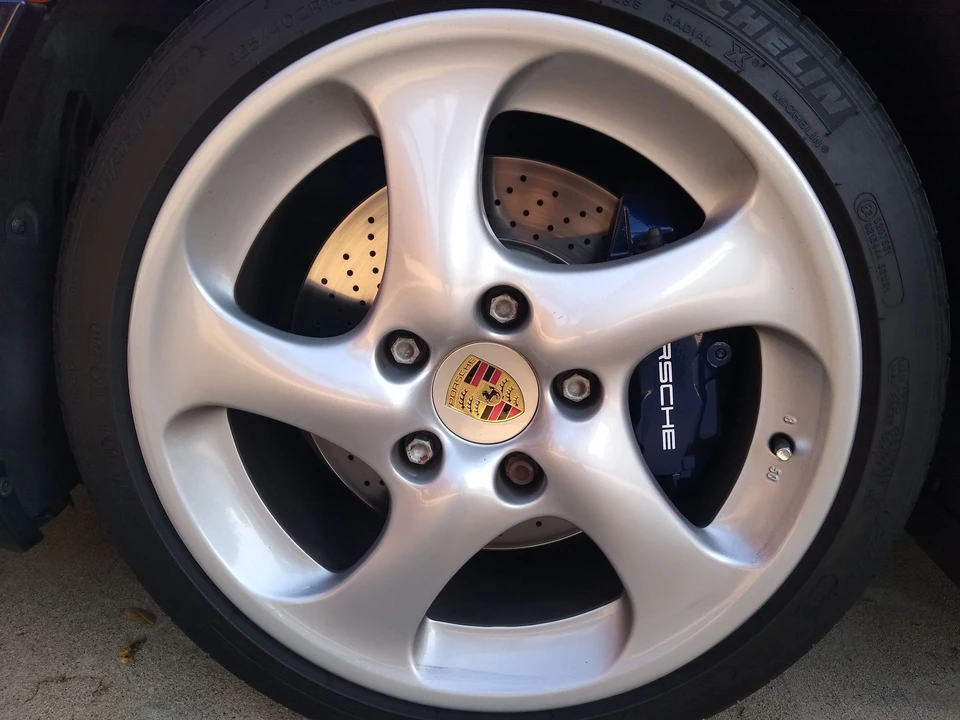 2003 Porsche 996 Carrera 4S - Image 25 of 31