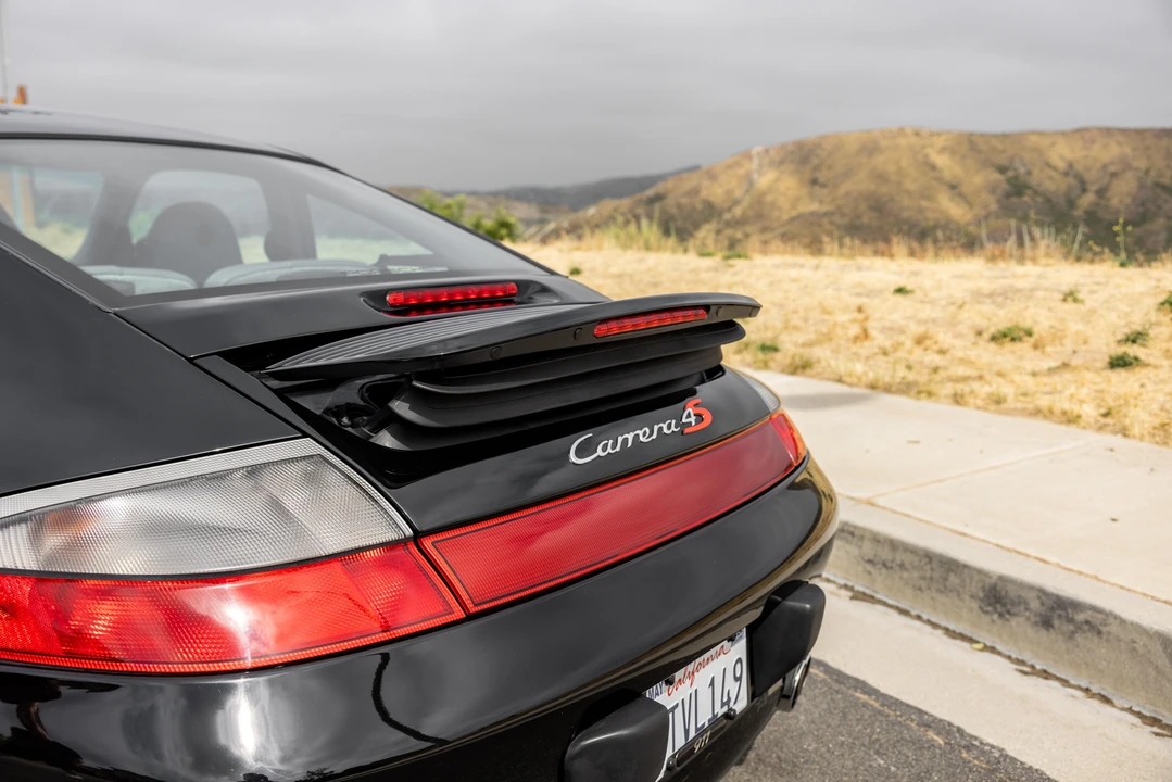 2003 Porsche 996 Carrera 4S - Image 15 of 31