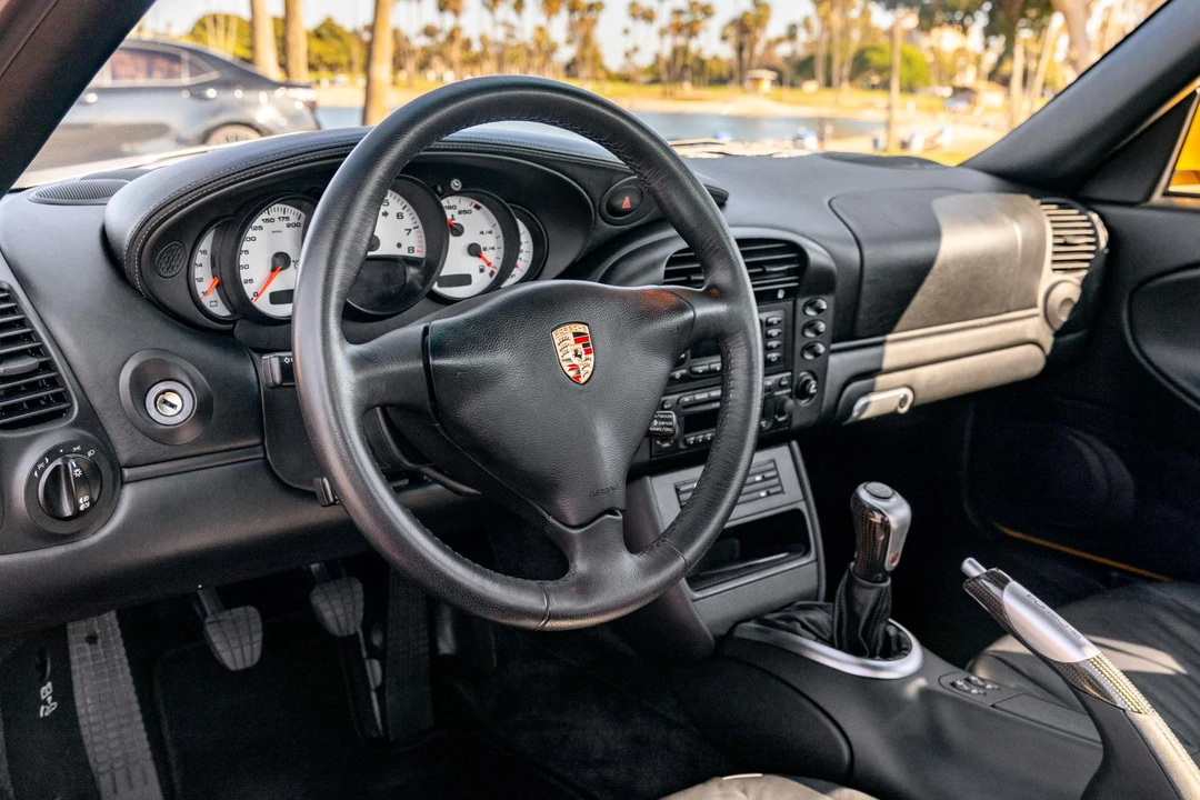 2003 Porsche 996 Carrera 4S - Image 22 of 31