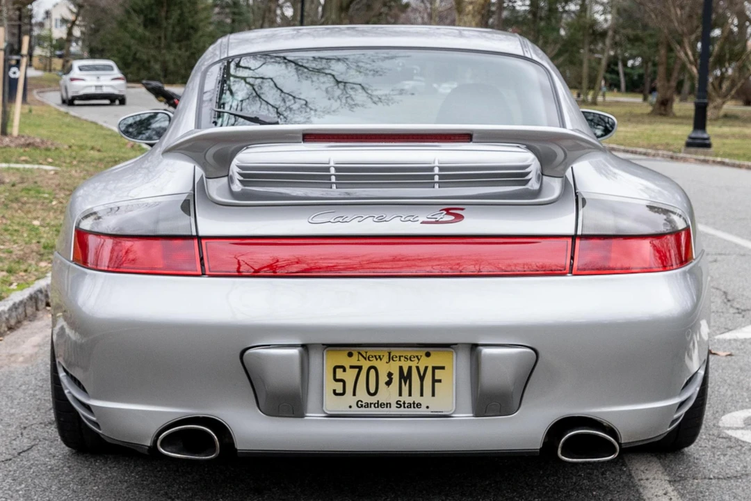 2003 Porsche 996 Carrera 4S - Image 5 of 31
