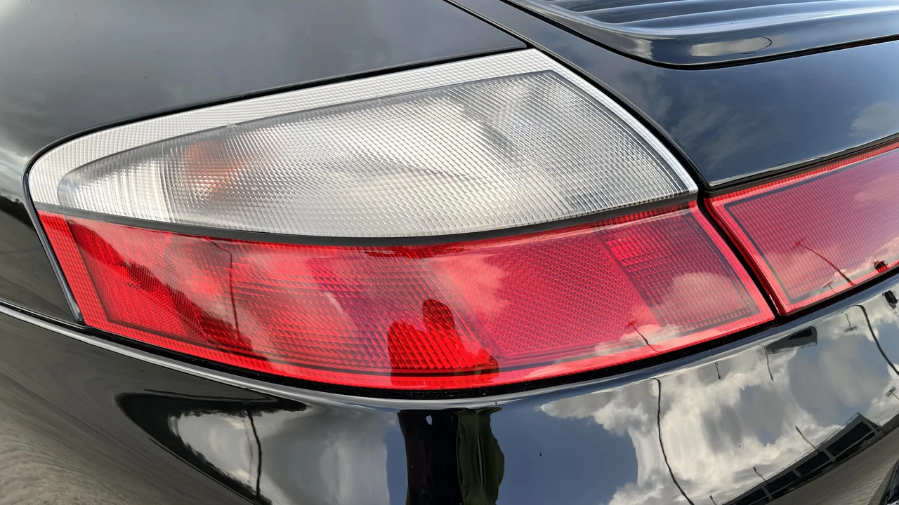 2003 Porsche 996 Carrera 4S - Image 20 of 31