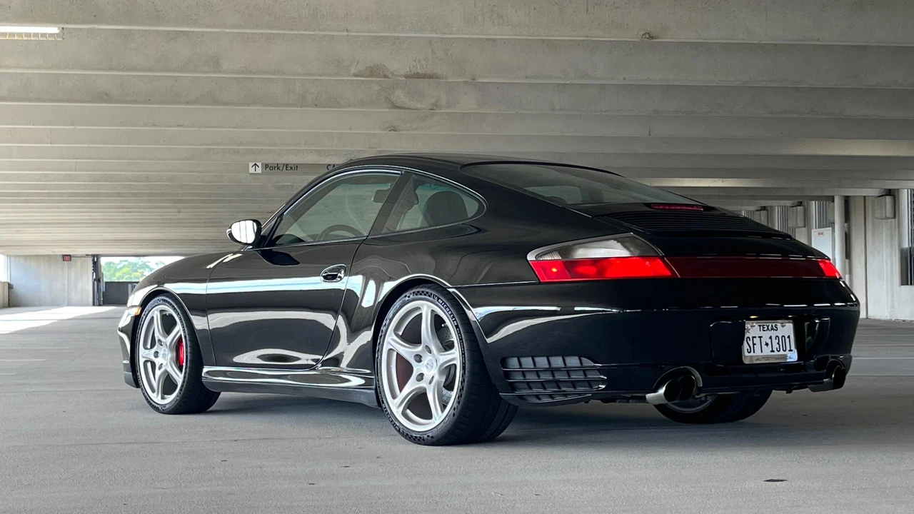 2003 Porsche 996 Carrera 4S - Image 9 of 31