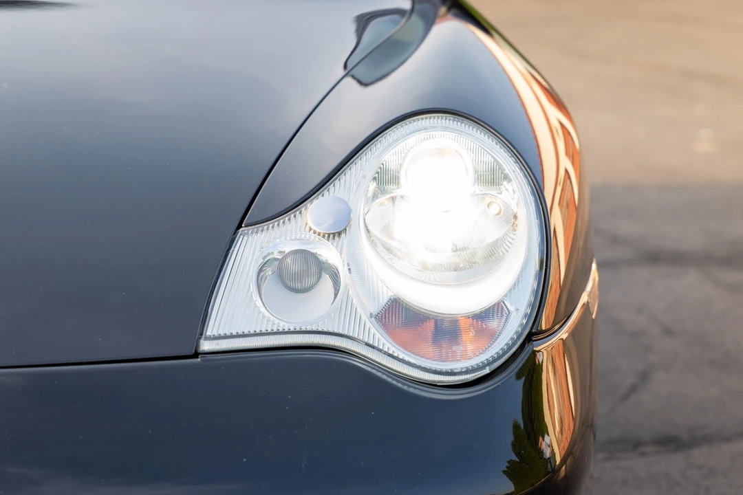 2003 Porsche 996 Carrera 4S - Image 16 of 31