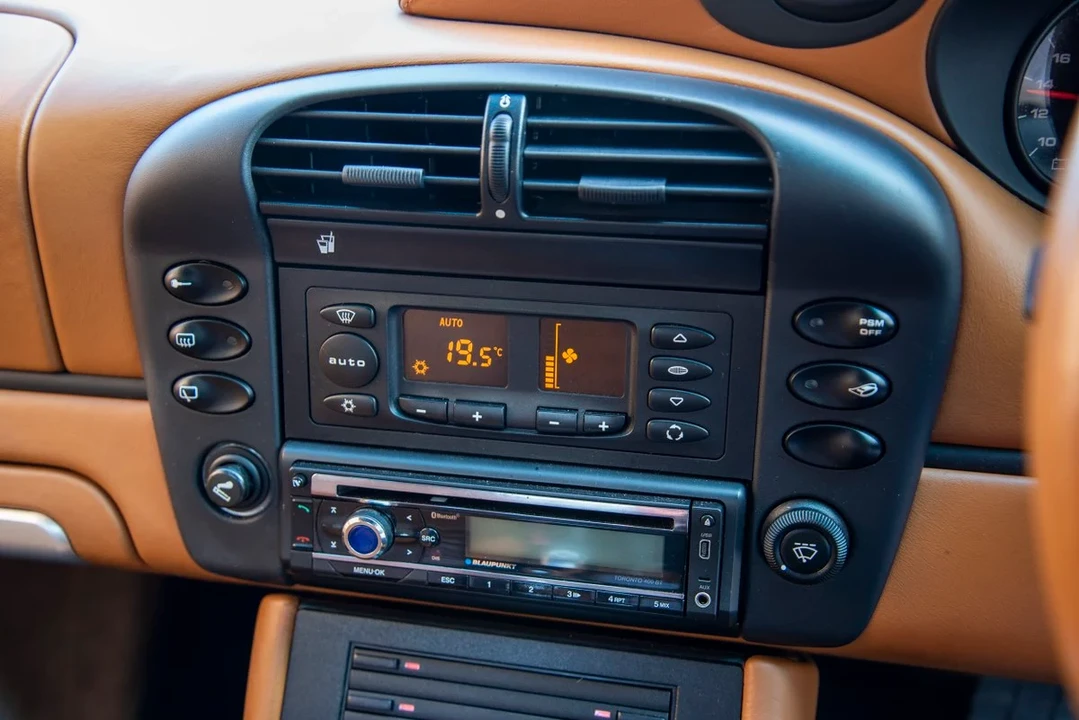 2003 Porsche 996 Carrera 4S - Image 12 of 30
