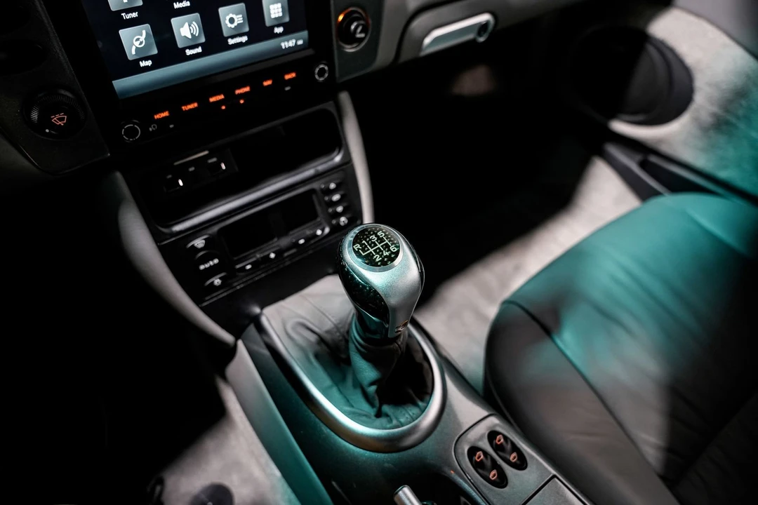 2003 Porsche 996 Carrera 4S - Image 15 of 31