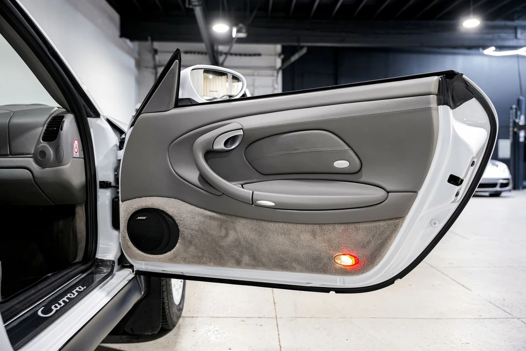 2003 Porsche 996 Carrera 4S - Image 25 of 31
