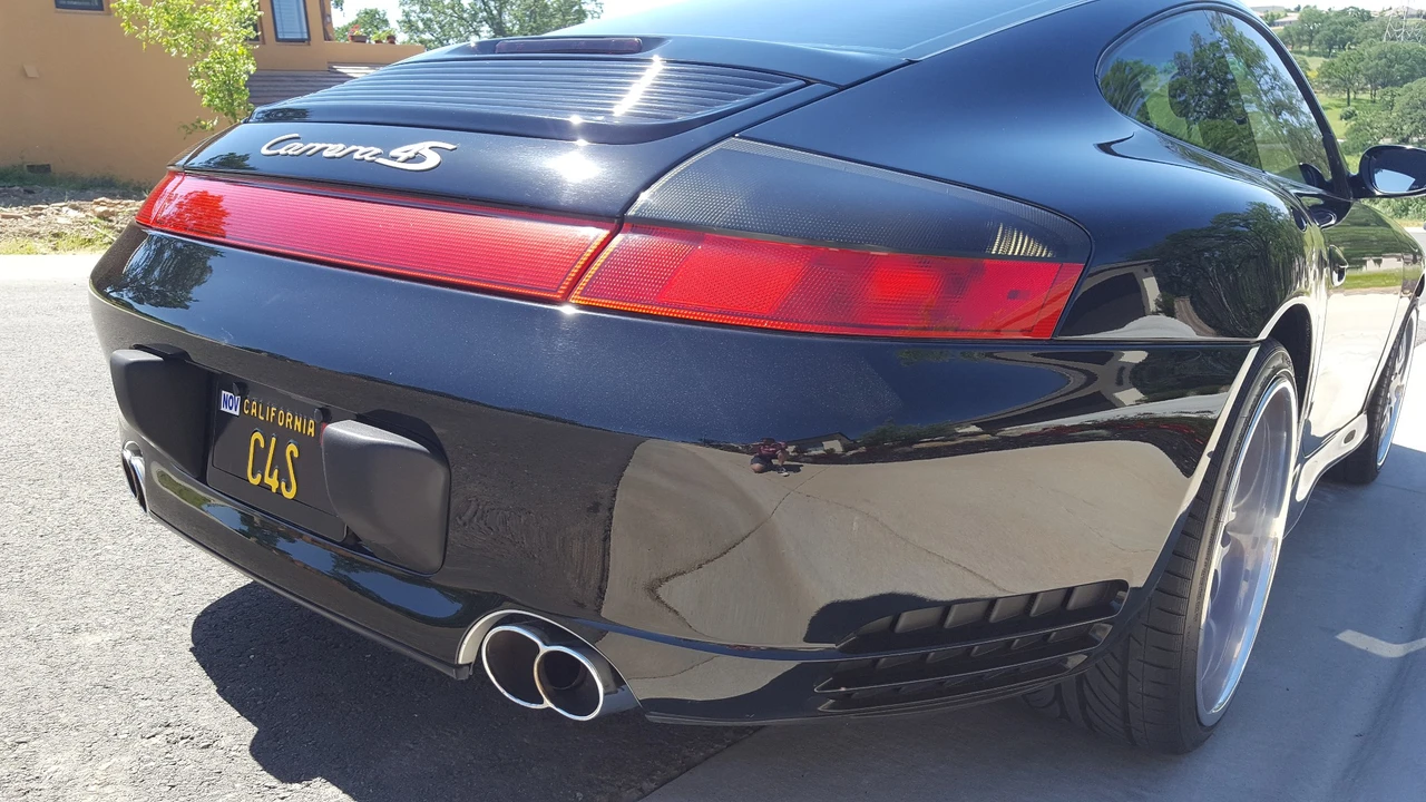 2003 Porsche 996 Carrera 4S - Image 11 of 31