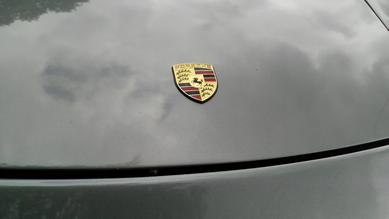 2003 Porsche 996 Carrera 4S - Image 24 of 31