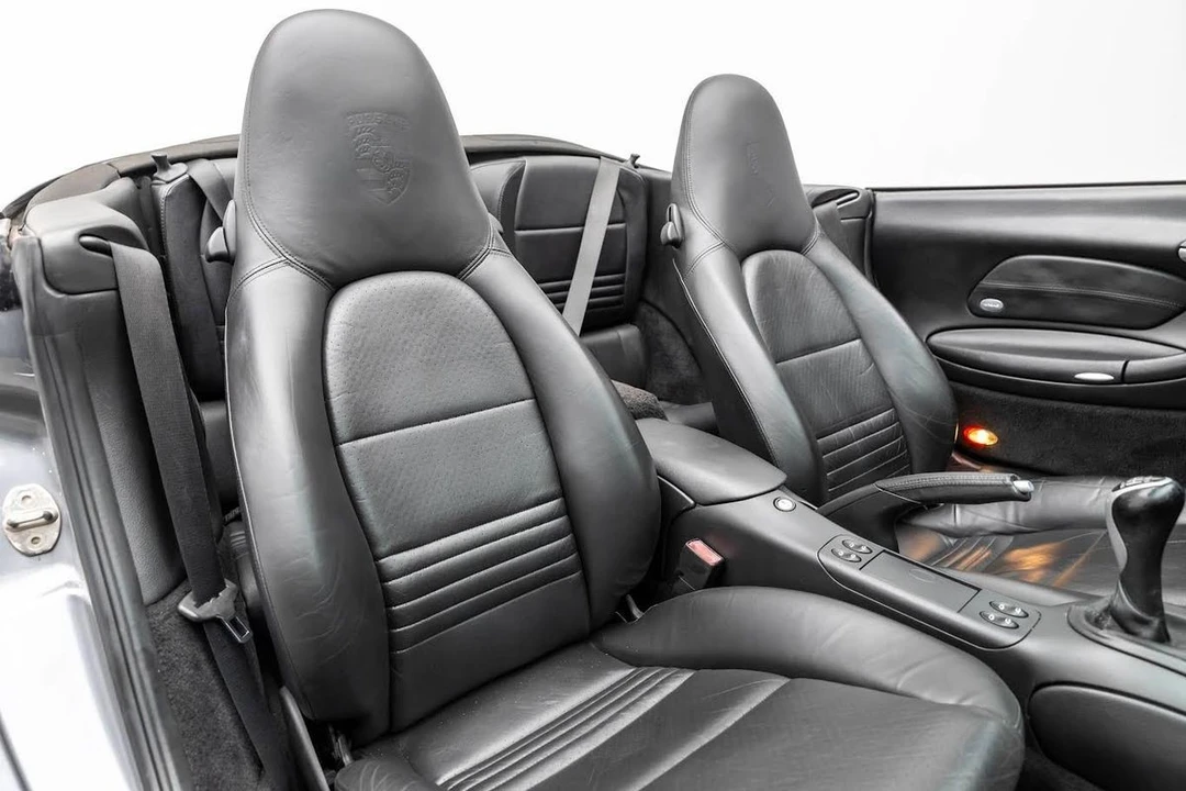 2003 Porsche 996 Carrera - Image 16 of 31