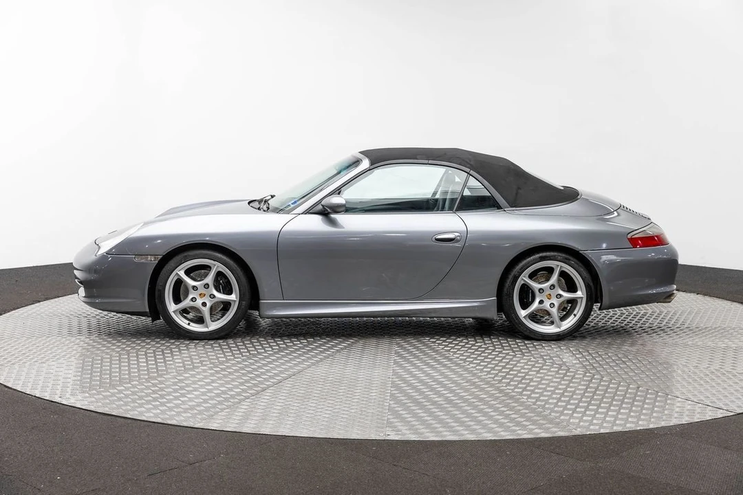 2003 Porsche 996 Carrera - Image 10 of 31