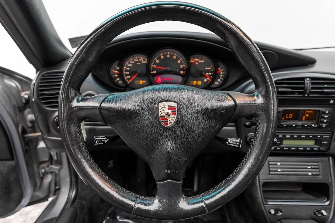 2003 Porsche 996 Carrera - Image 22 of 31