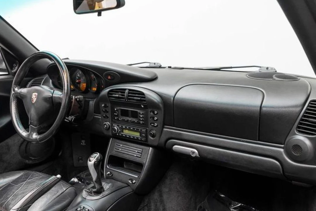 2003 Porsche 996 Carrera - Image 21 of 31