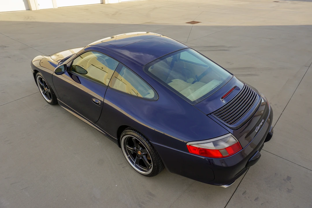 2003 Porsche 996 Carrera - Image 10 of 31