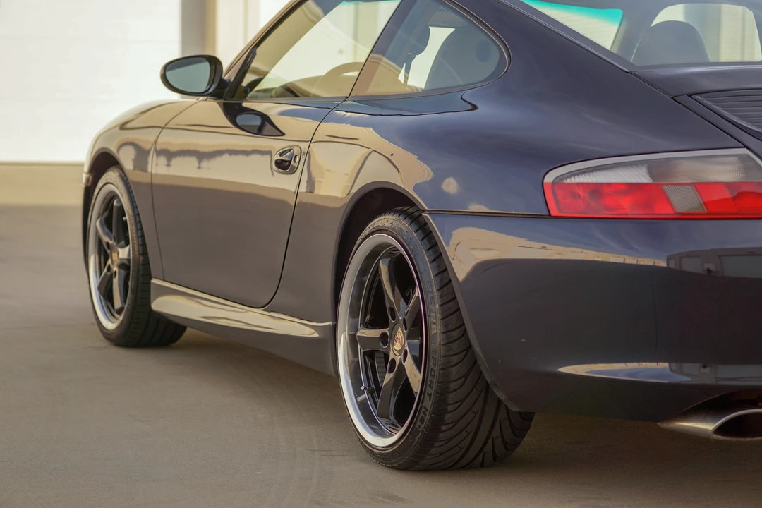 2003 Porsche 996 Carrera - Image 26 of 31