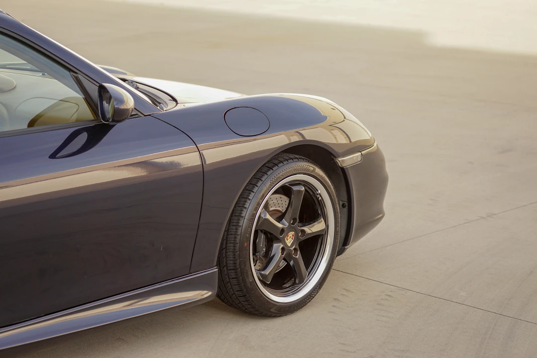 2003 Porsche 996 Carrera - Image 24 of 31