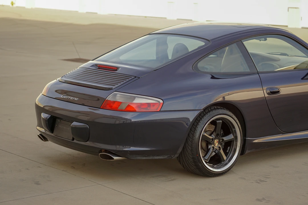 2003 Porsche 996 Carrera - Image 23 of 31