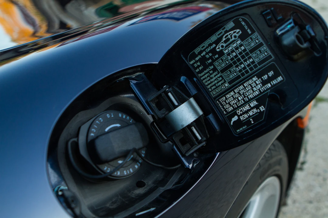 2003 Porsche 996 Carrera - Image 20 of 31