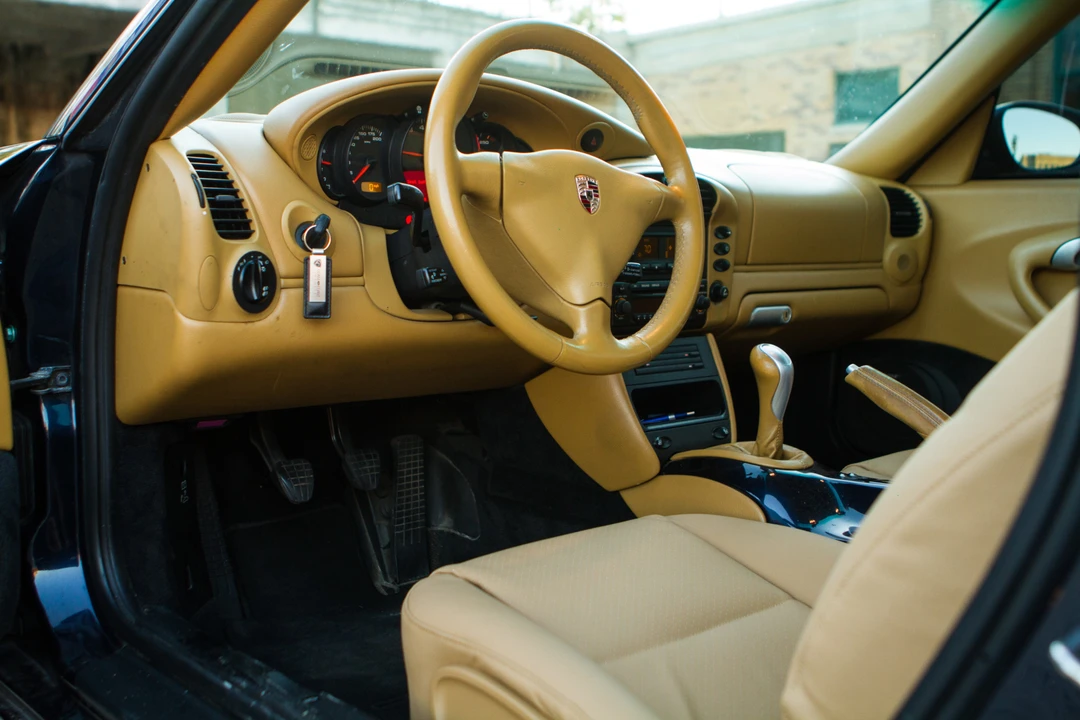 2003 Porsche 996 Carrera - Image 28 of 31
