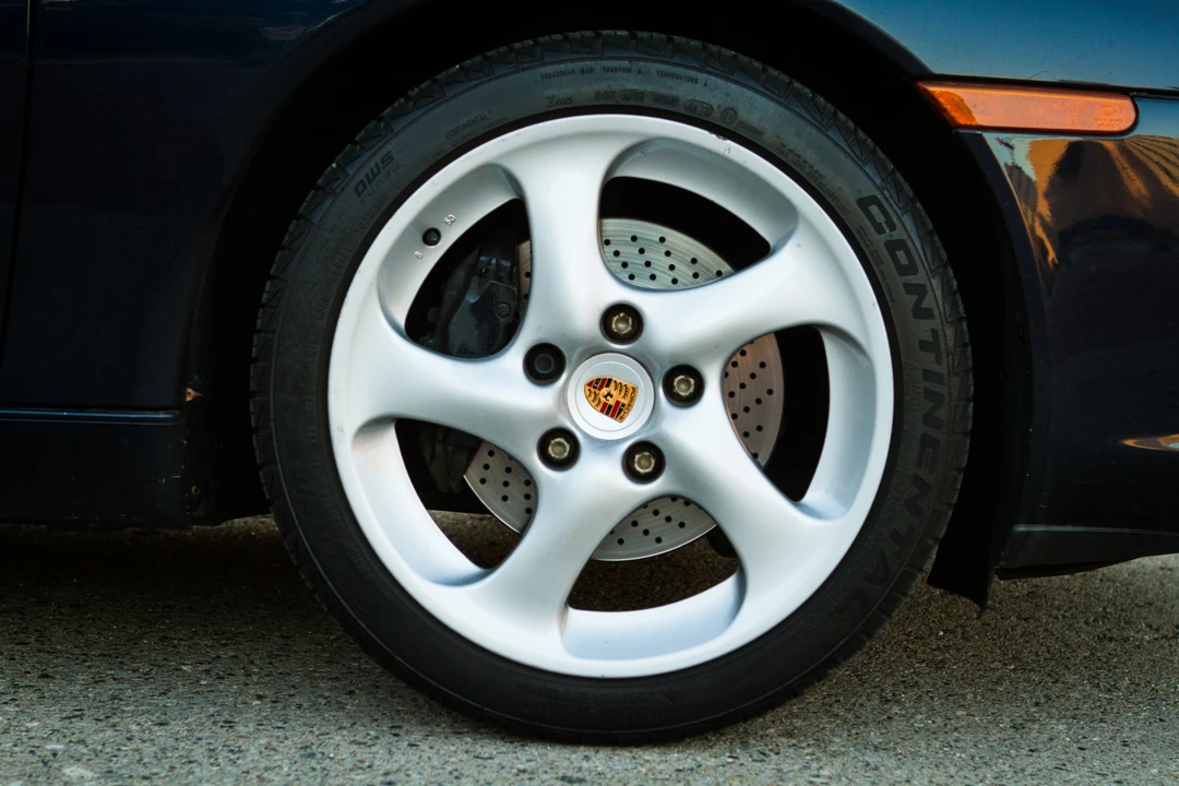 2003 Porsche 996 Carrera - Image 27 of 31