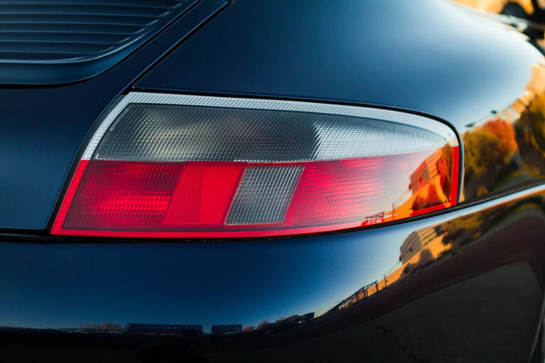 2003 Porsche 996 Carrera - Image 18 of 31