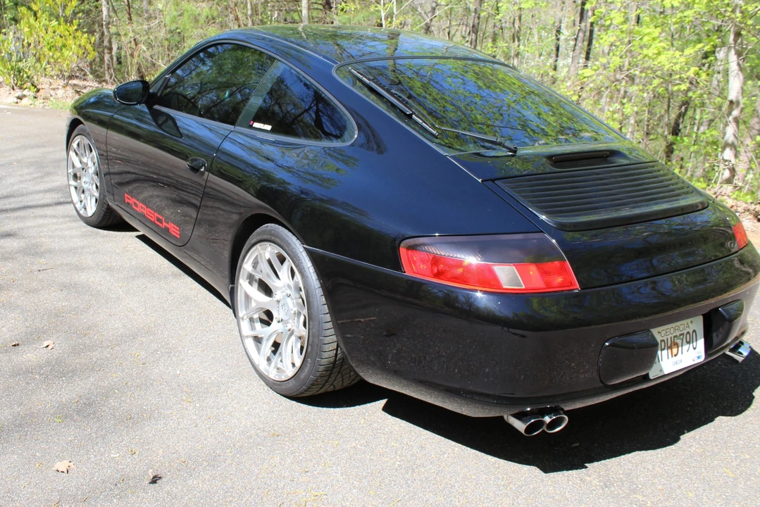 2003 Porsche 996 Carrera - Image 8 of 31