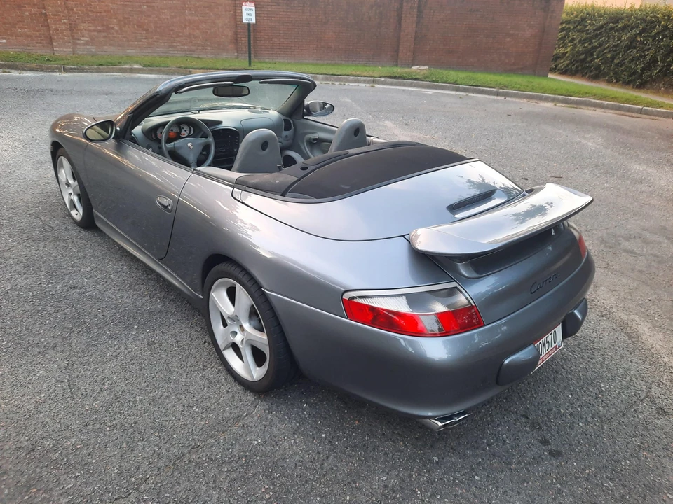 2003 Porsche 996 Carrera - Image 26 of 31