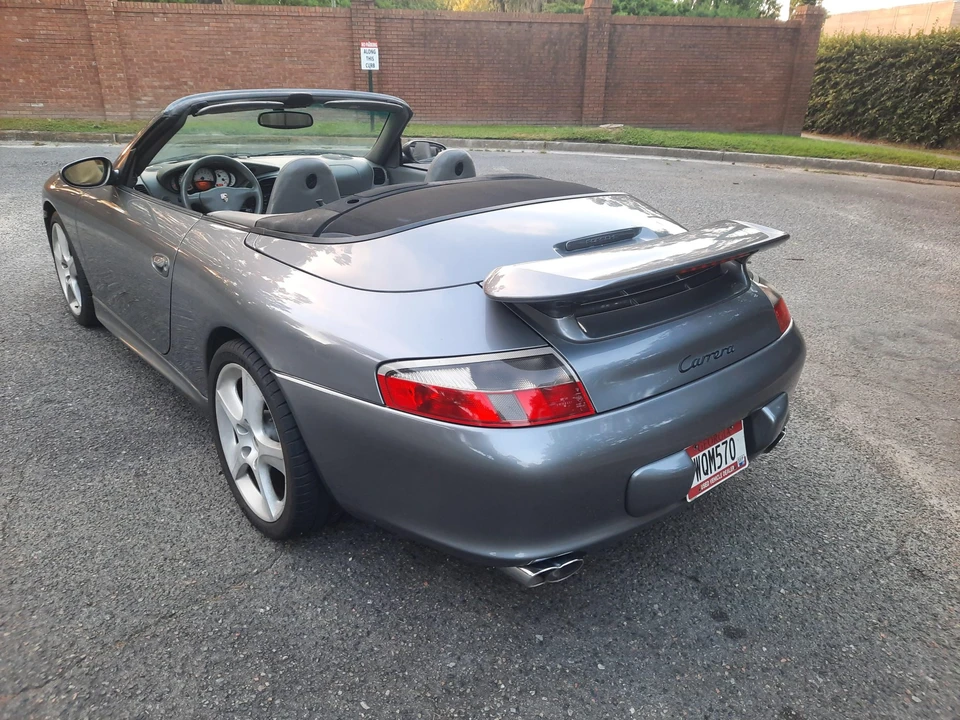 2003 Porsche 996 Carrera - Image 25 of 31