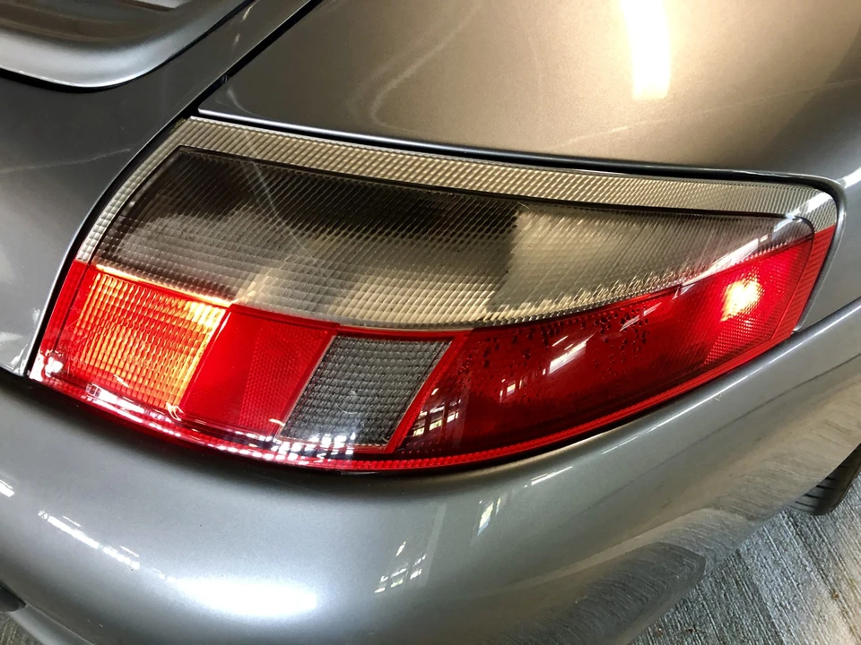 2003 Porsche 996 Carrera - Image 11 of 31