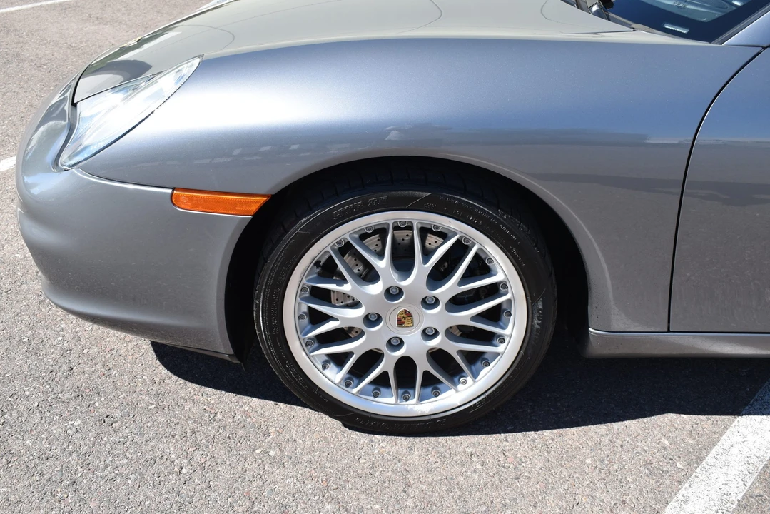 2003 Porsche 996 Carrera - Image 27 of 31
