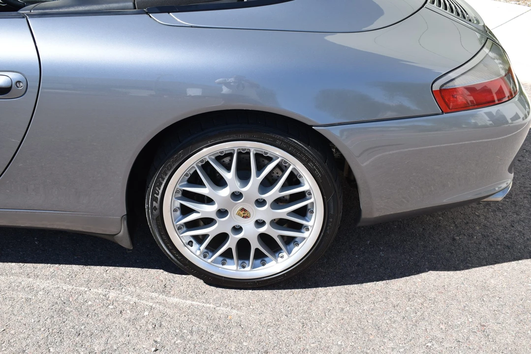2003 Porsche 996 Carrera - Image 28 of 31