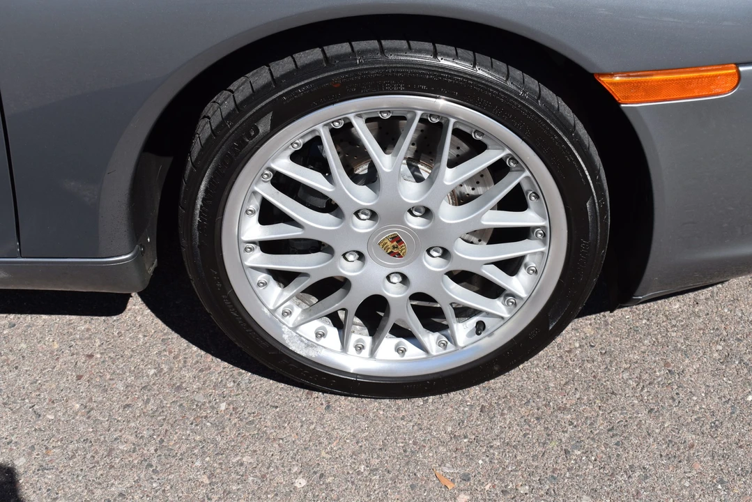 2003 Porsche 996 Carrera - Image 26 of 31