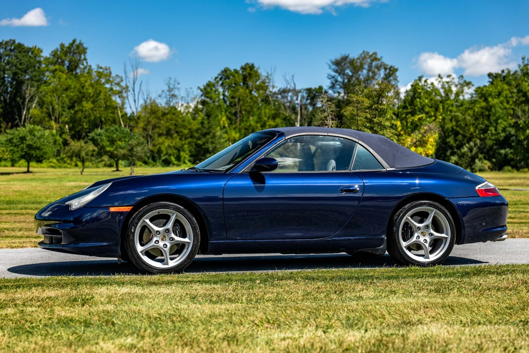 2003 Porsche 996 Carrera - Image 10 of 31