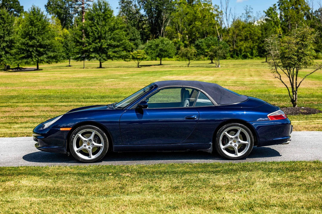2003 Porsche 996 Carrera - Image 12 of 31