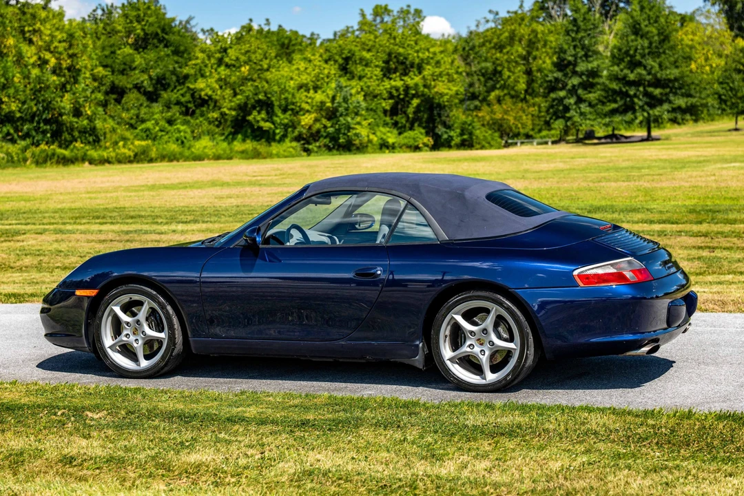 2003 Porsche 996 Carrera - Image 13 of 31