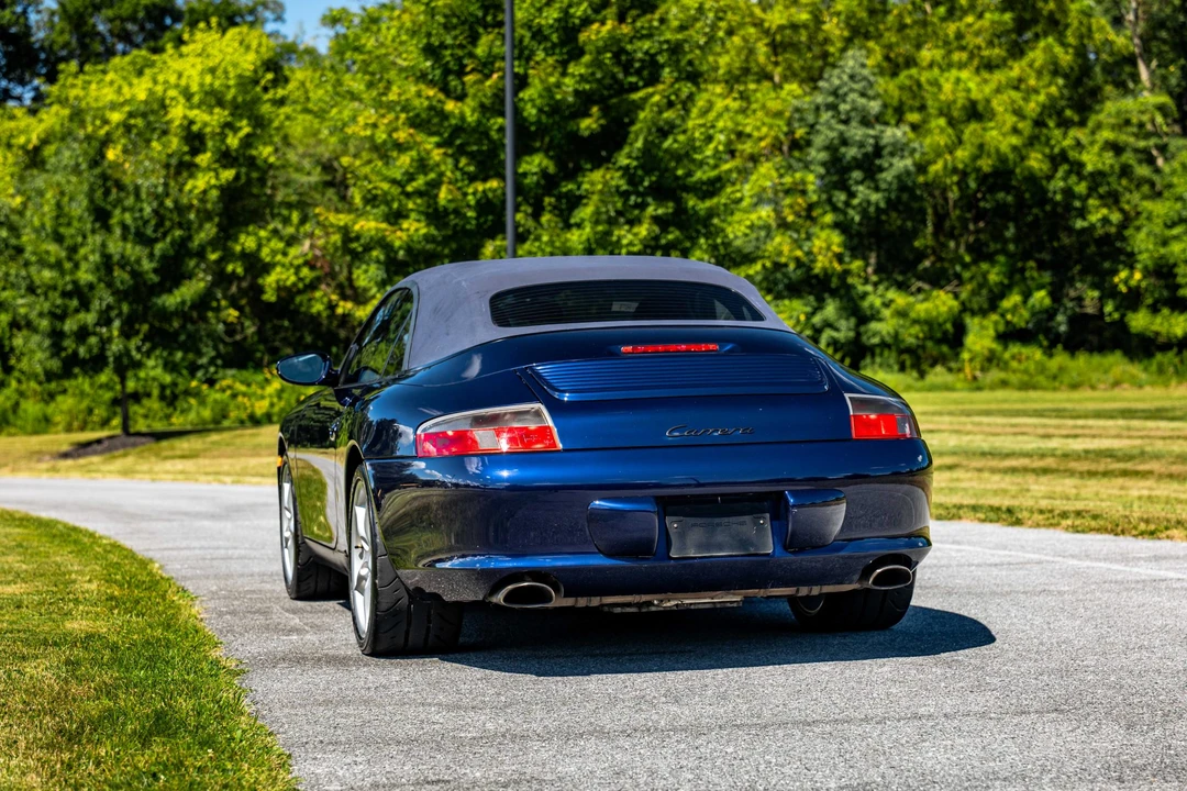 2003 Porsche 996 Carrera - Image 16 of 31