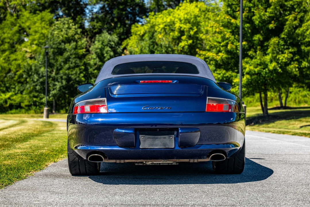 2003 Porsche 996 Carrera - Image 19 of 31