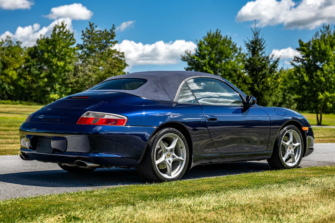 2003 Porsche 996 Carrera - Image 24 of 31