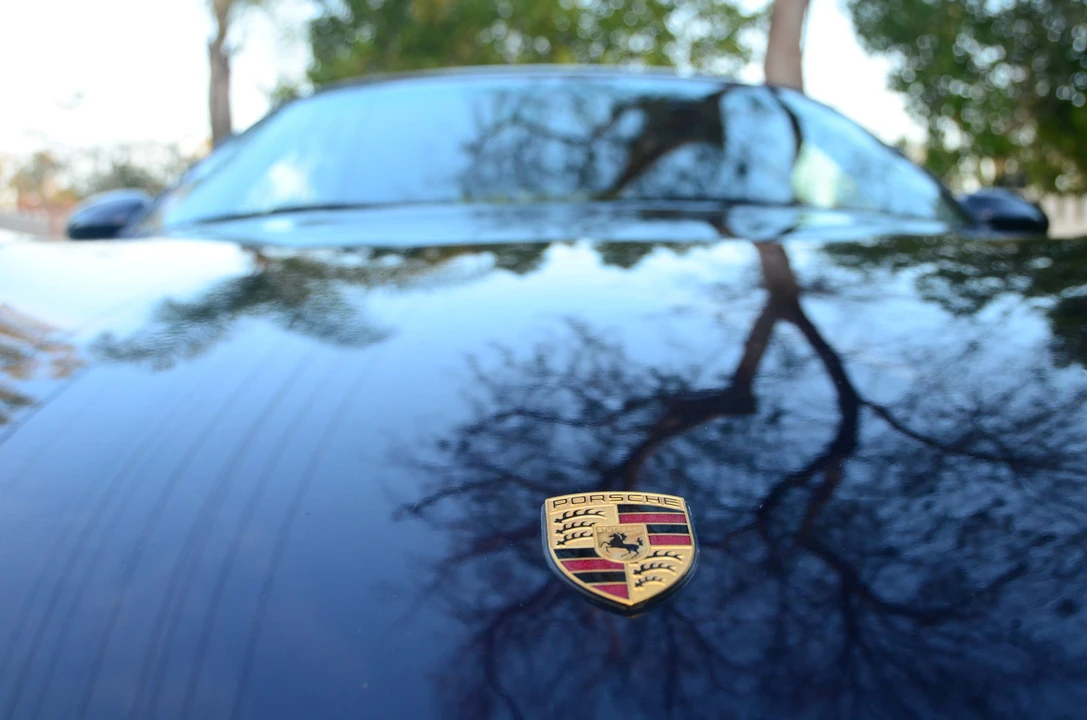 2003 Porsche 996 Carrera - Image 19 of 31