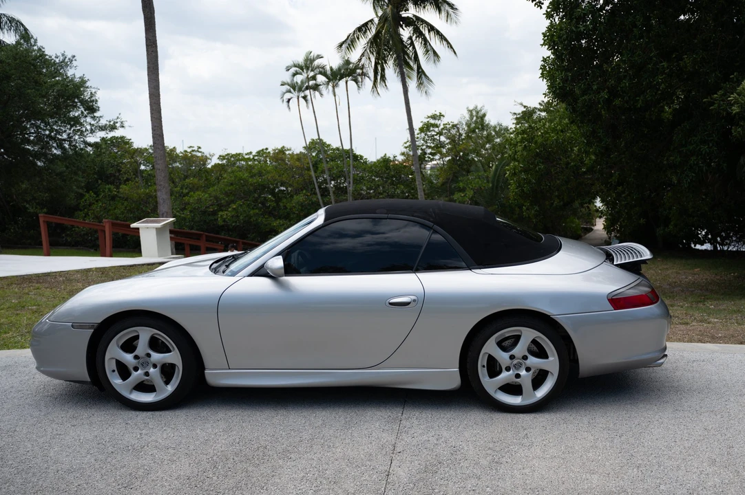 2003 Porsche 996 Carrera - Image 10 of 31