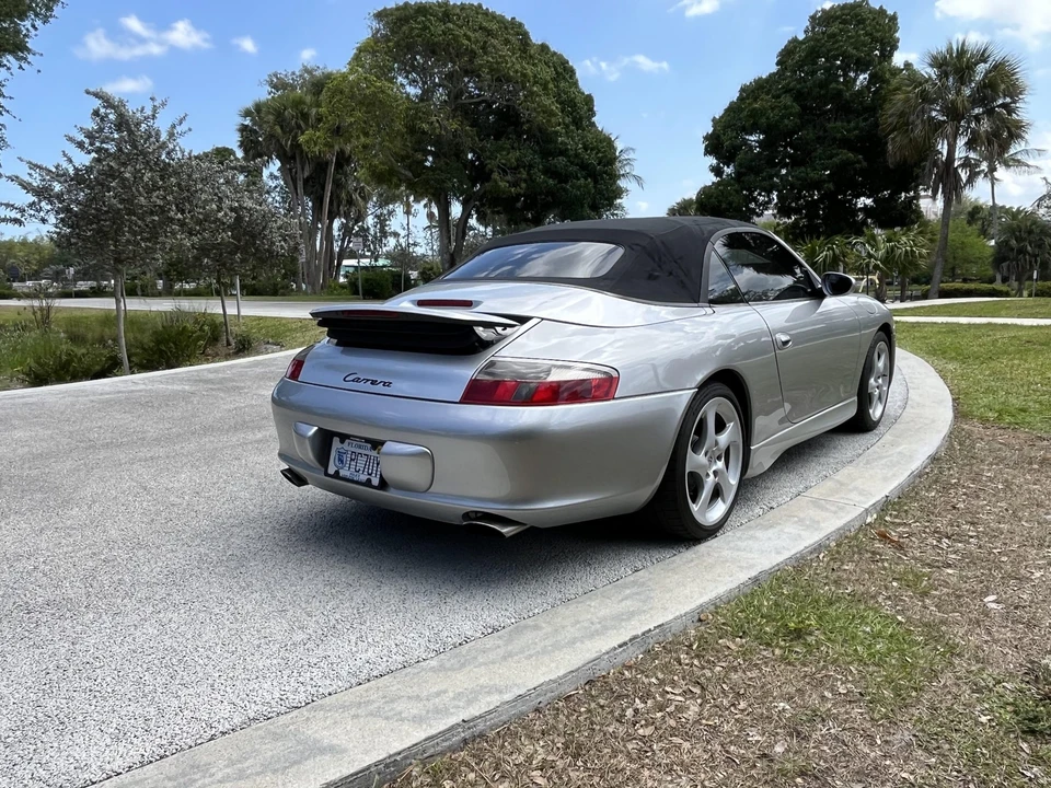 2003 Porsche 996 Carrera - Image 20 of 31