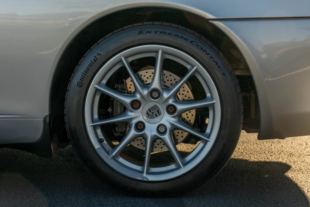 2003 Porsche 996 Carrera - Image 19 of 31
