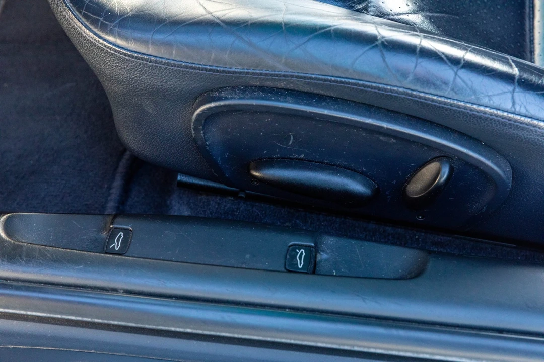 2003 Porsche 996 Carrera - Image 28 of 31
