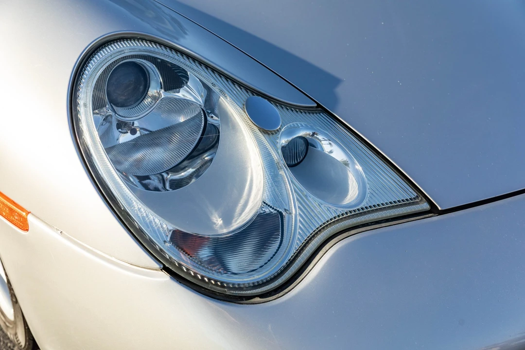 2003 Porsche 996 Carrera - Image 15 of 31