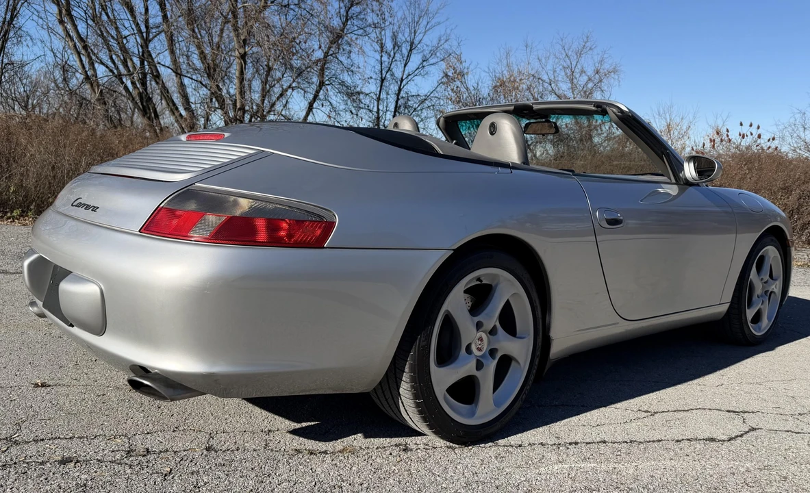 2003 Porsche 996 Carrera - Image 30 of 31