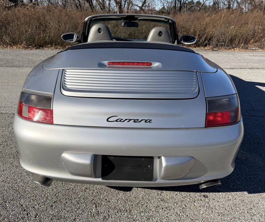 2003 Porsche 996 Carrera - Image 26 of 31