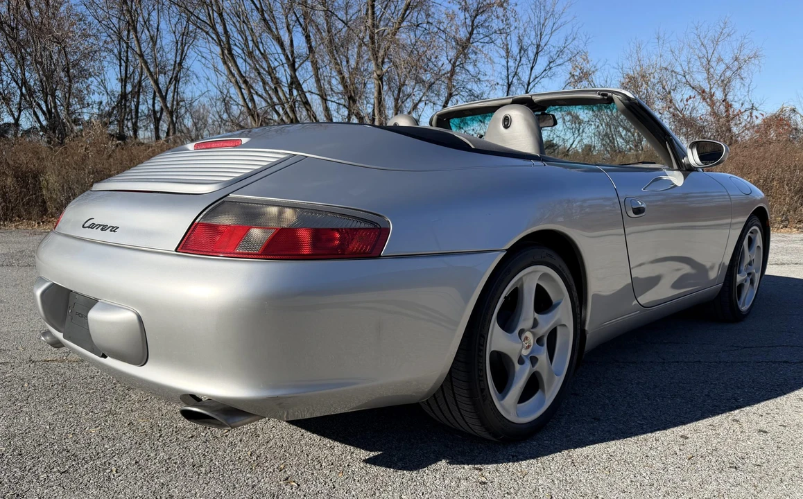 2003 Porsche 996 Carrera - Image 28 of 31