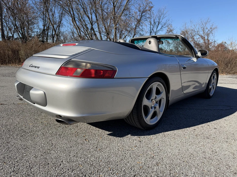 2003 Porsche 996 Carrera - Image 29 of 31