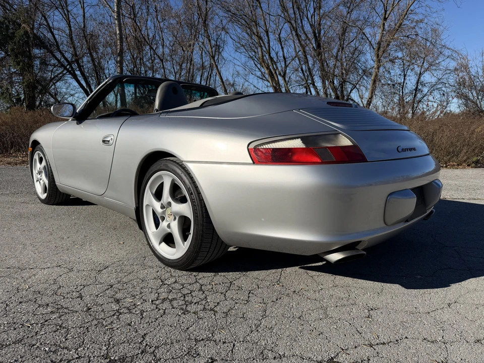 2003 Porsche 996 Carrera - Image 20 of 31