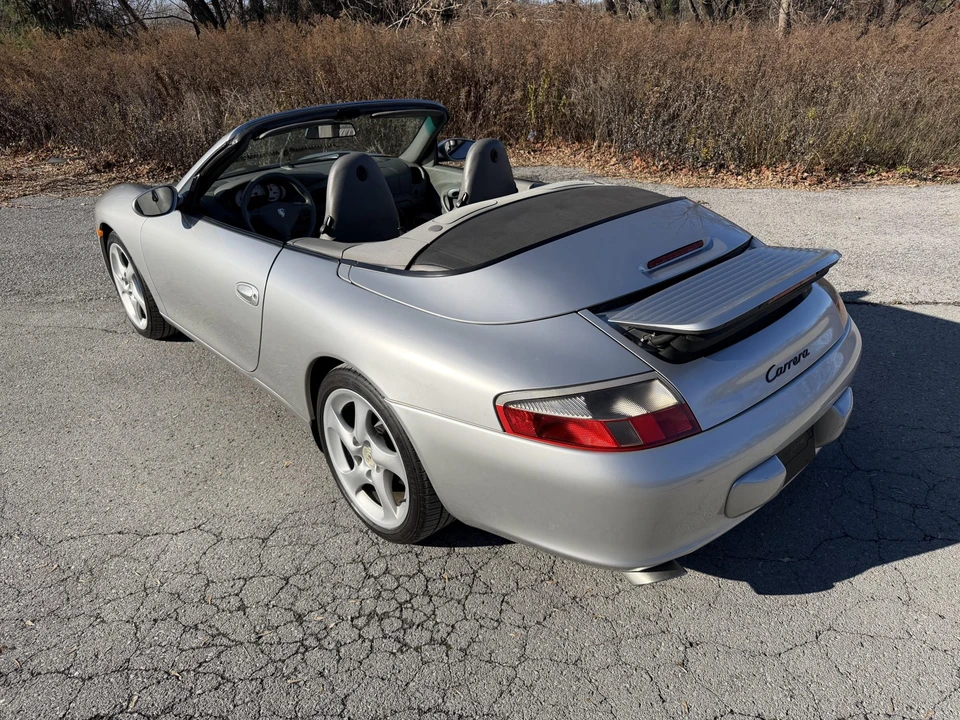 2003 Porsche 996 Carrera - Image 19 of 31